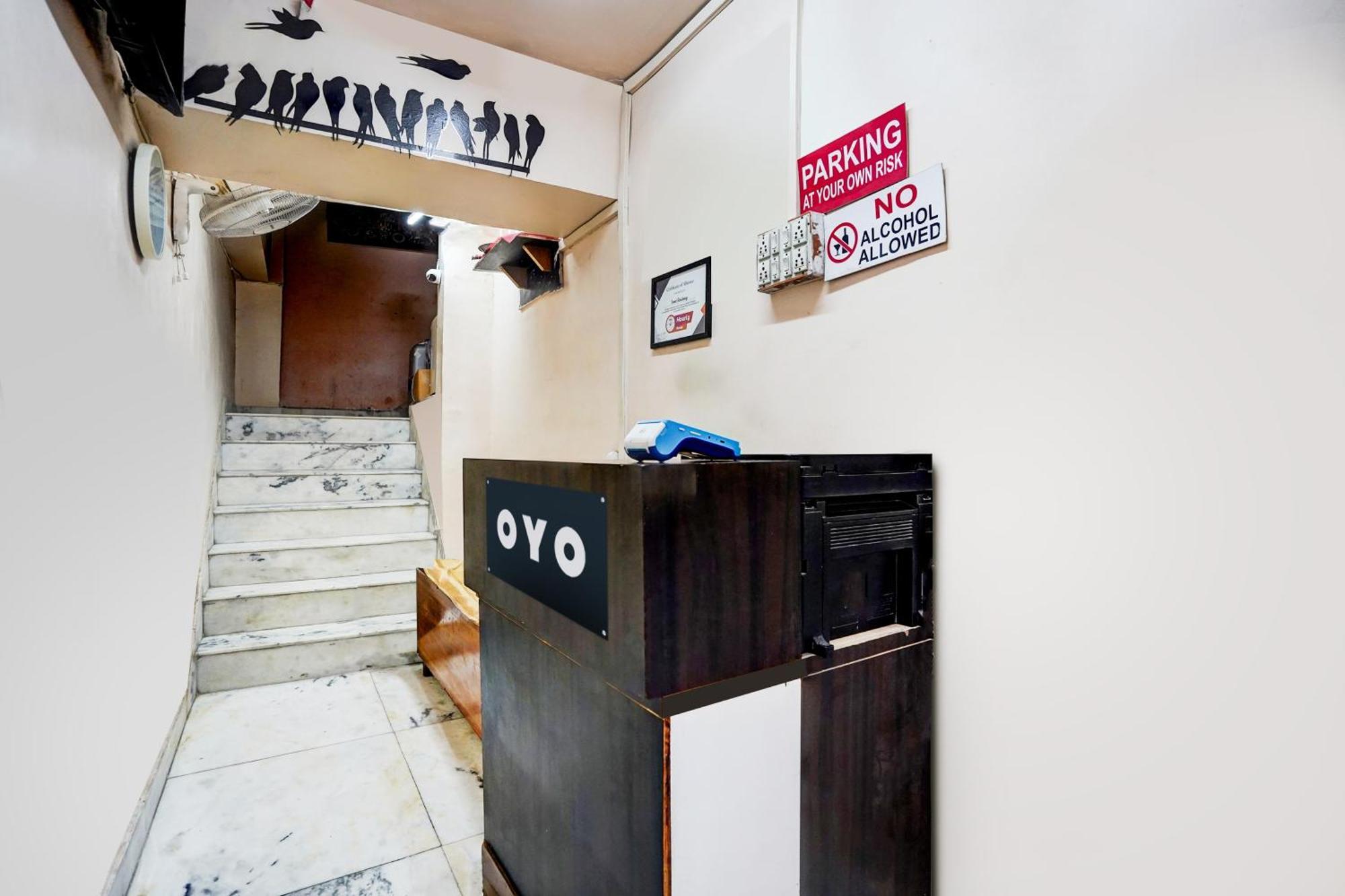 Hotel O Iconic Residency Neu-Delhi Exterior foto