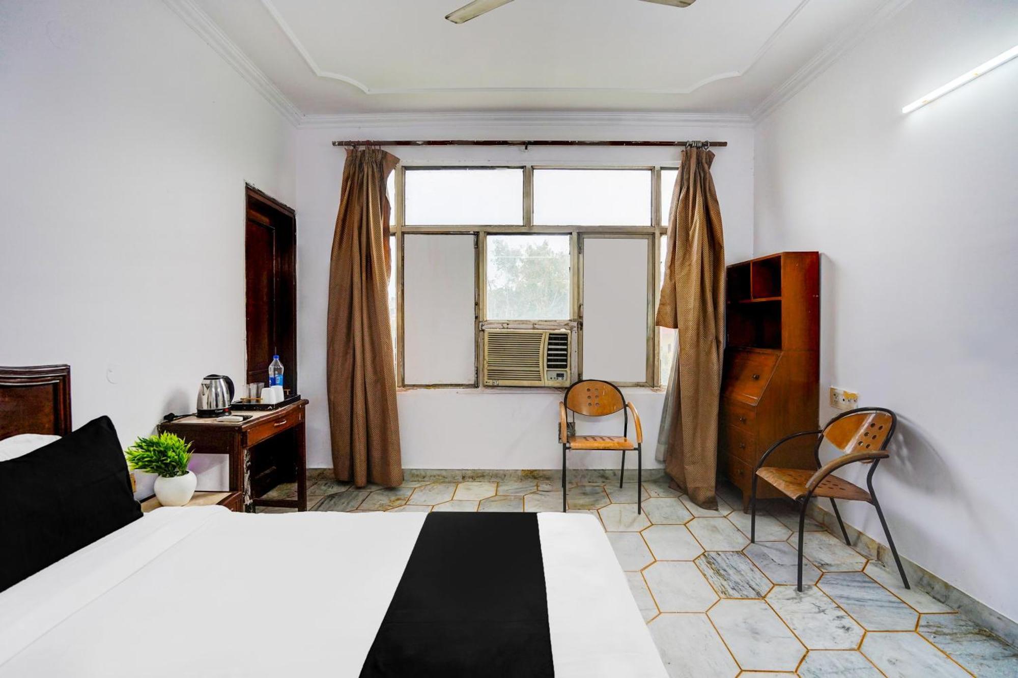 Hotel O Iconic Residency Neu-Delhi Exterior foto
