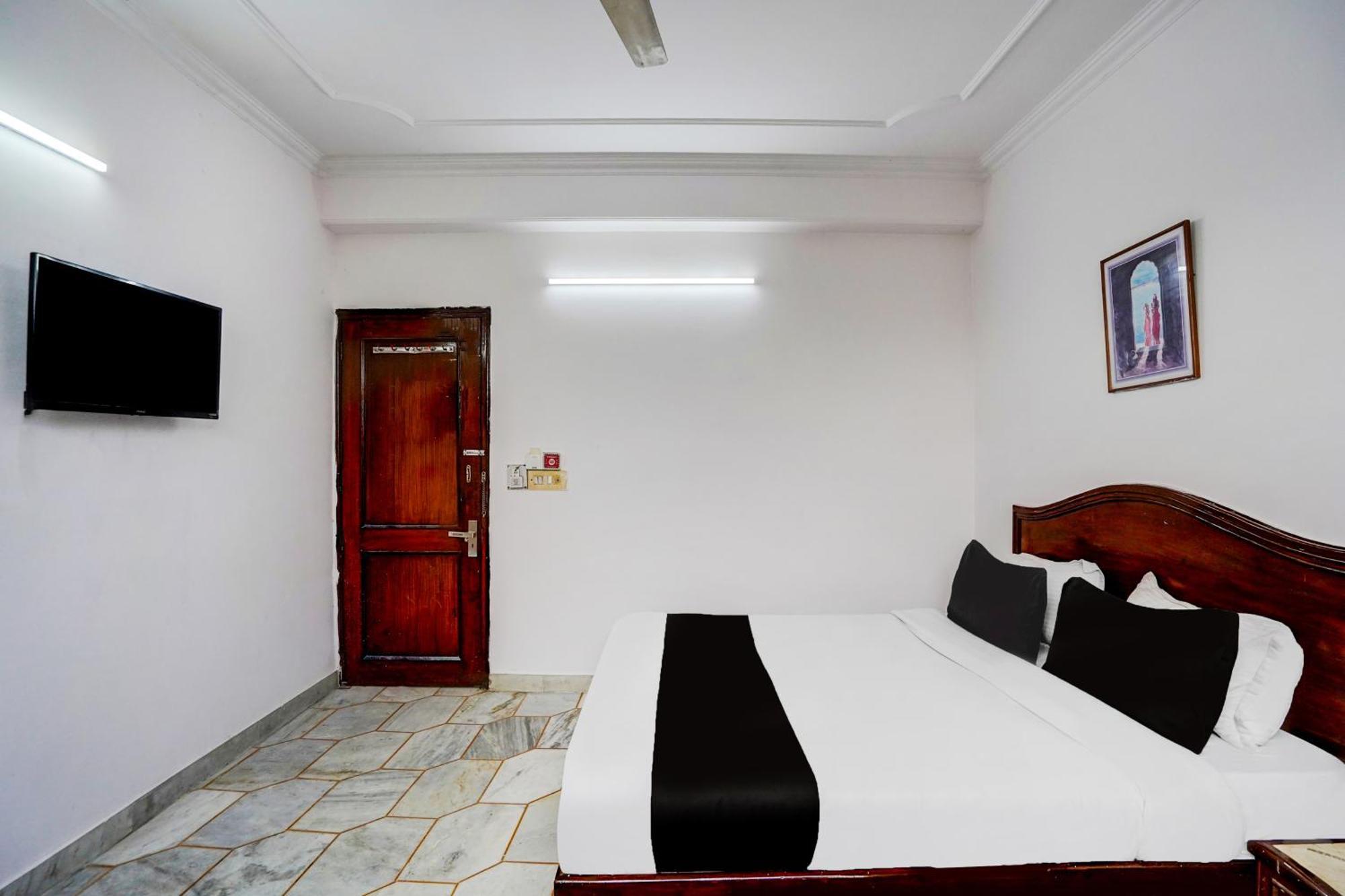 Hotel O Iconic Residency Neu-Delhi Exterior foto