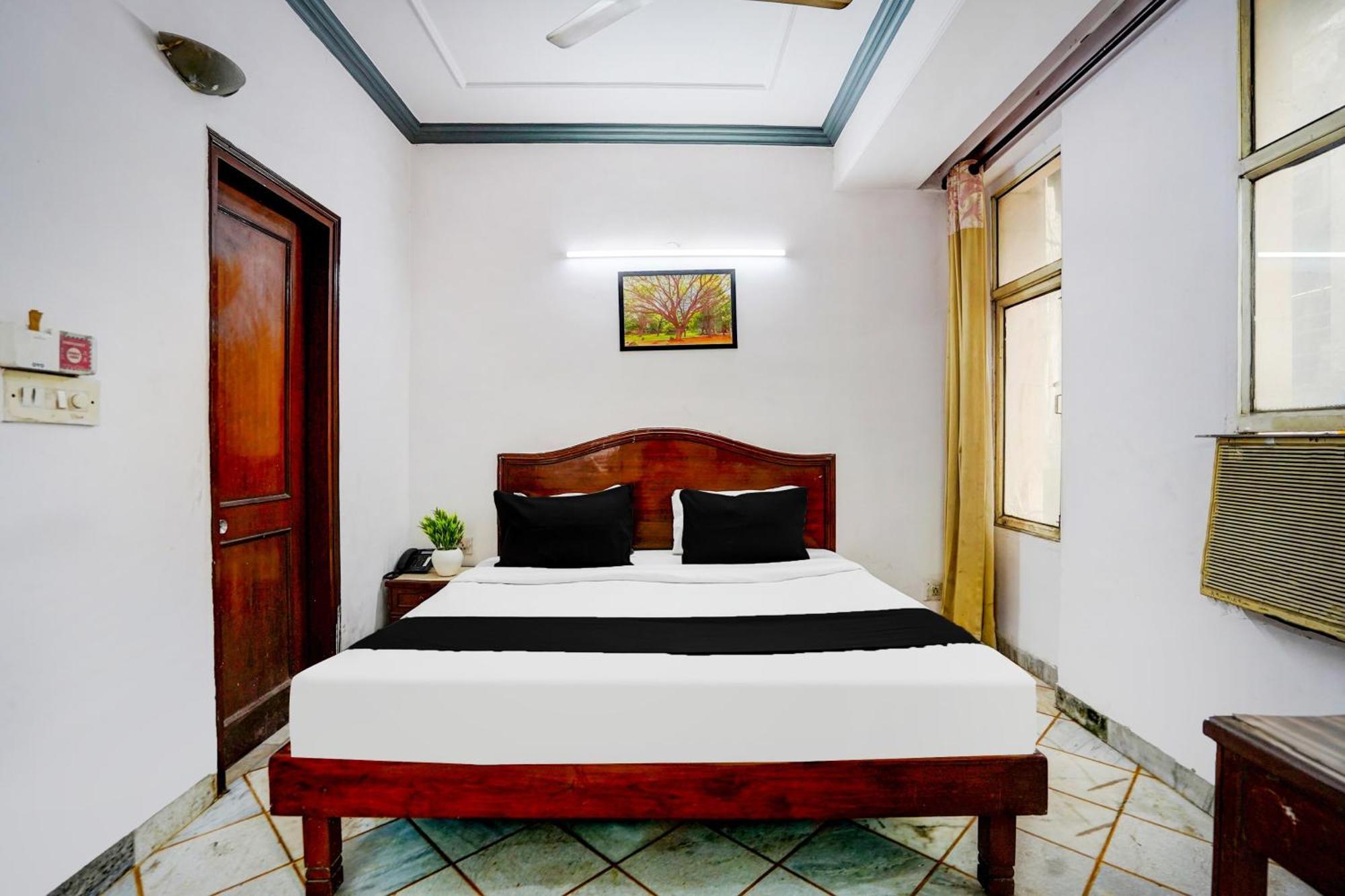 Hotel O Iconic Residency Neu-Delhi Exterior foto